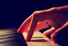 那不勒斯豪取连胜,雄心勃勃冲击冠军